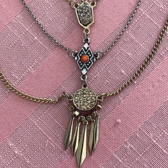 FREEDOM Layered Necklace NWOT . Worn a few times - Picture 2 of 3